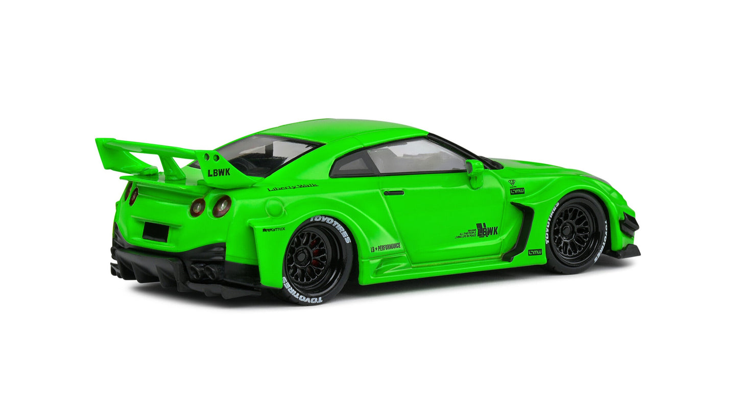 Nissan GT-R (R35) / LBWK Silhouette Acid Green 2020 - Solido - 1/43
