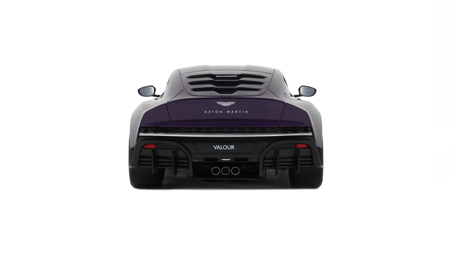 PRECOMMANDE - ASTON MARTIN VALOUR PURPLE 2023 - GT Spirit - 1/18