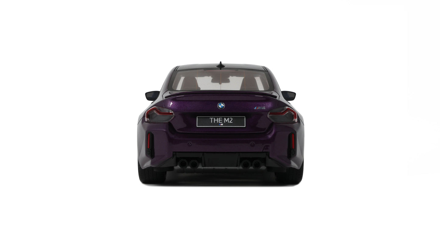 BMW M2 PURPLE 2023 - GTSpirit - 1/18
