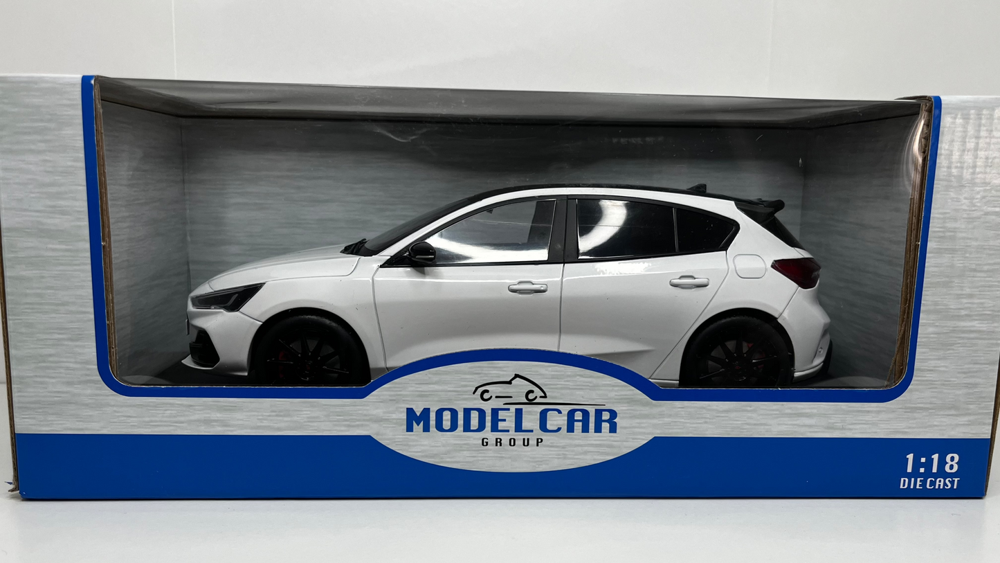 Ford Focus ST Track Pack 2022 Blanc - MCG - 1/18