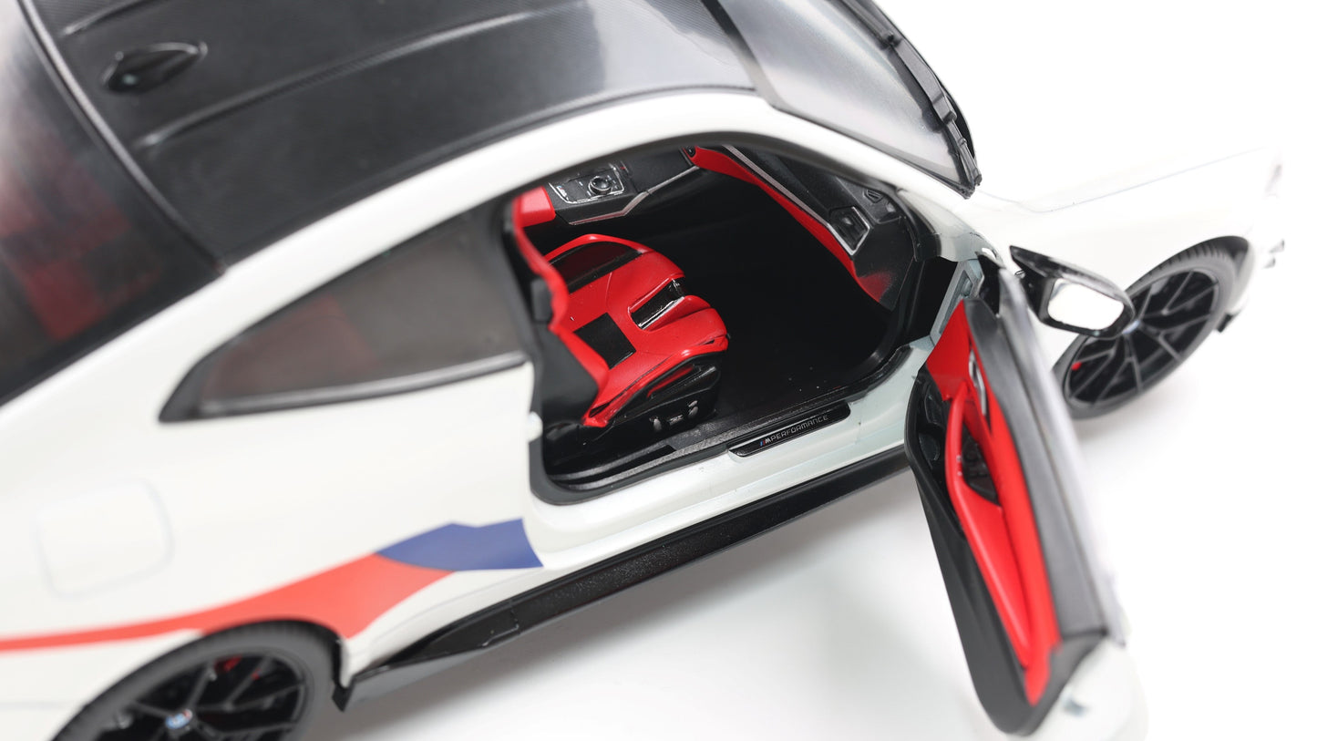 PRECOMMANDE - BMW M4 PERFORMANCE PARTS WHITE & M DECO 2025 - Solido - 1/18