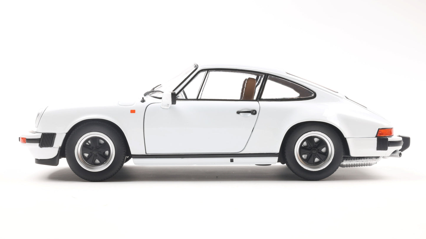 PORSCHE 911 (930) 3.0 SC WHITE 1974 - Solido - 1/18