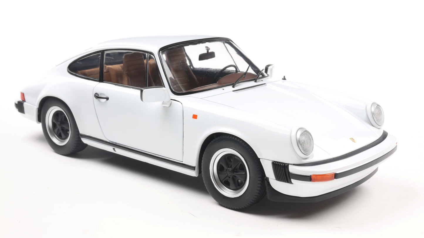 PORSCHE 911 (930) 3.0 SC WHITE 1974 - Solido - 1/18