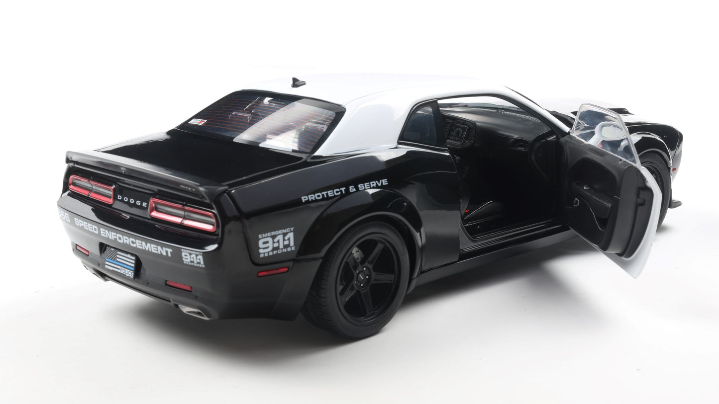 Précommande - DODGE CHALLENGER R/T SCAT PACK WIDEBODY HIGHWAY POLICE 2023 - Solido - 1/18