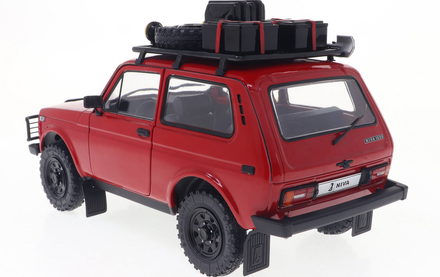 PRECOMMANDE - LADA NIVA RED 1980 - Solido - 1/18
