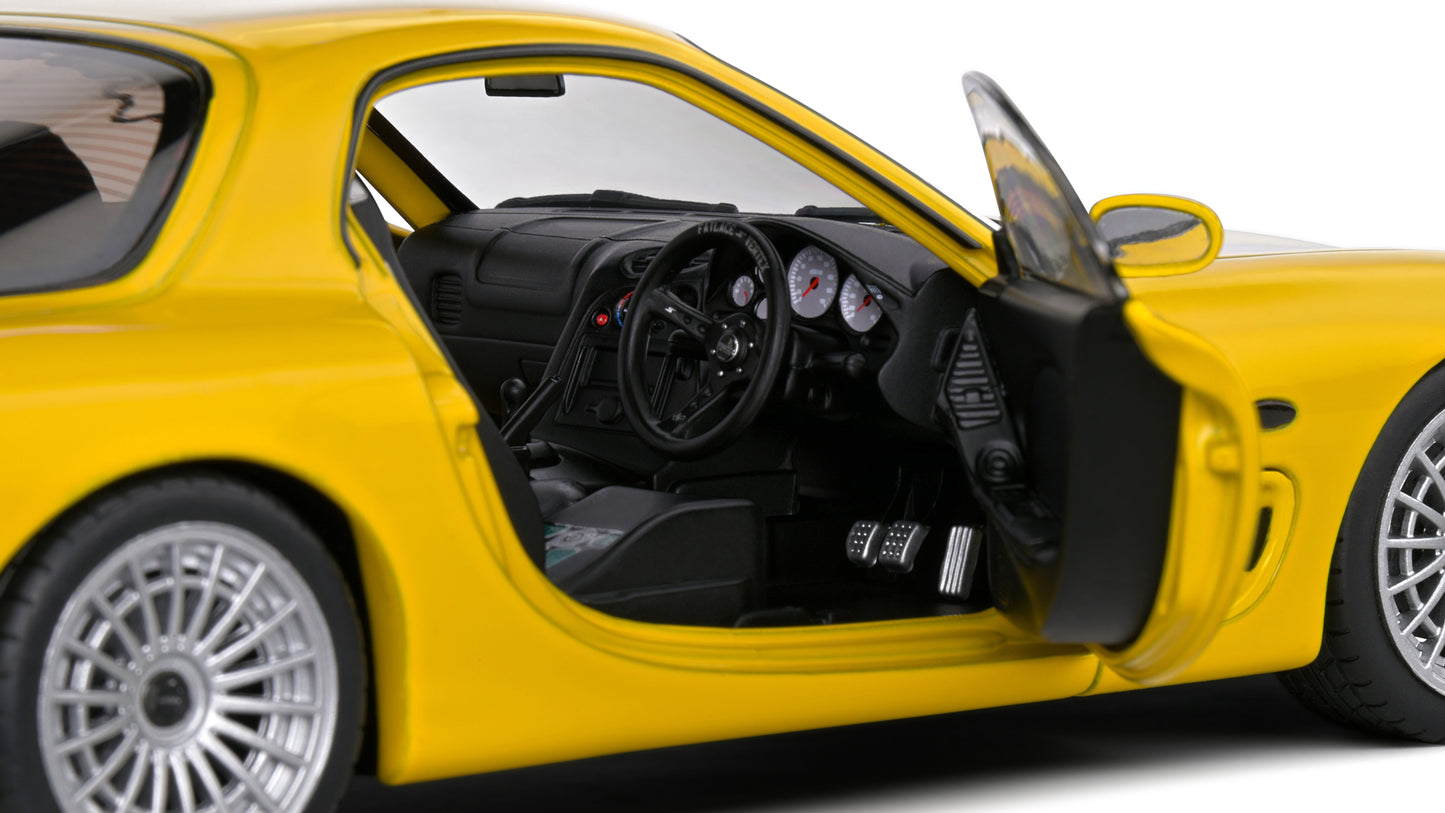 Mazda RX7 FD3RS STREETFIGHTERS JAUNE 1999 - Solido - 1/18