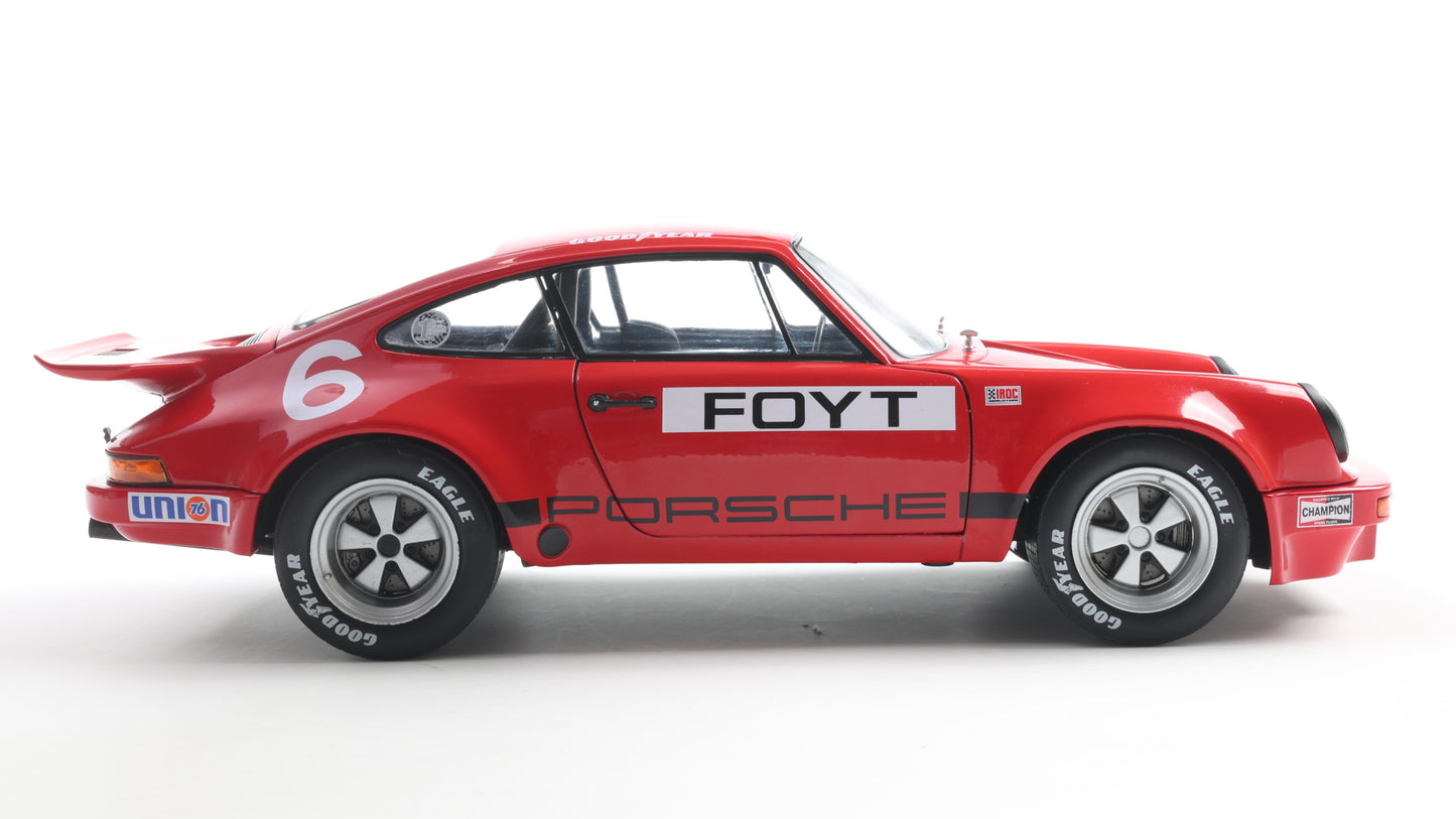 PRECOMMANDE - PORSCHE 911 IROC RED #6 FOYT IROC DAYTONA 1974 - Solido - 1/18