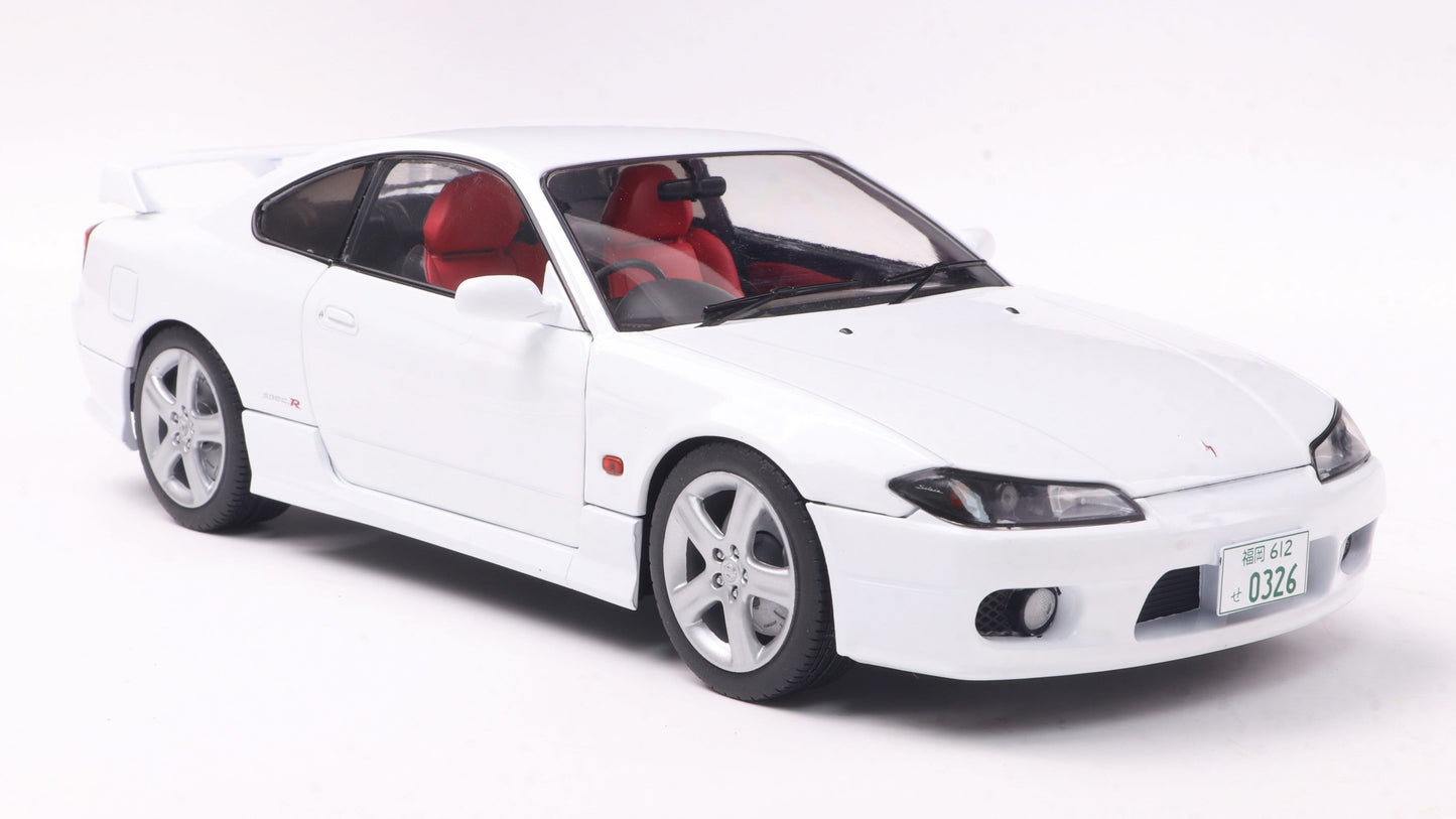 Nissan Silvia S15 Spec-R Aero Aspen White 1999 - Solido - 1/18