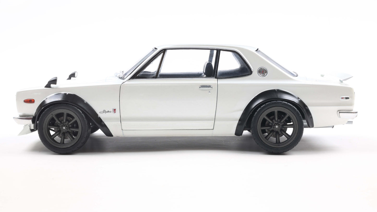 NISSAN SKYLINE (C10) HAKOSUKA SOLIDO WORKS PEARL WHITE 1970 - Solido - 1/18