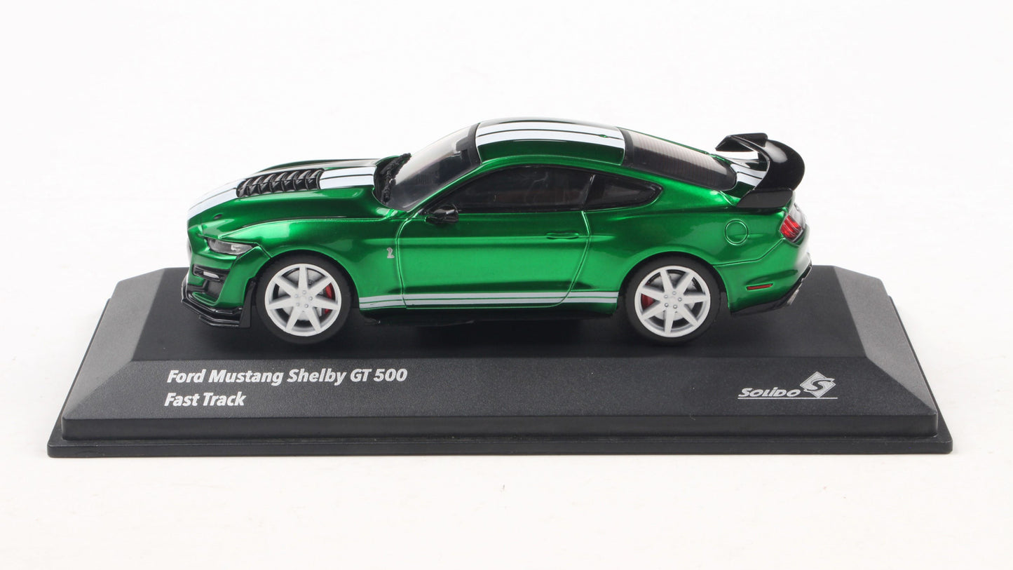PRECOMMANDE - SHELBY MUSTANG GT500 ERUPTION GREEN METALLIC W/WHITE STRIPES 2020 - Solido - 1/43