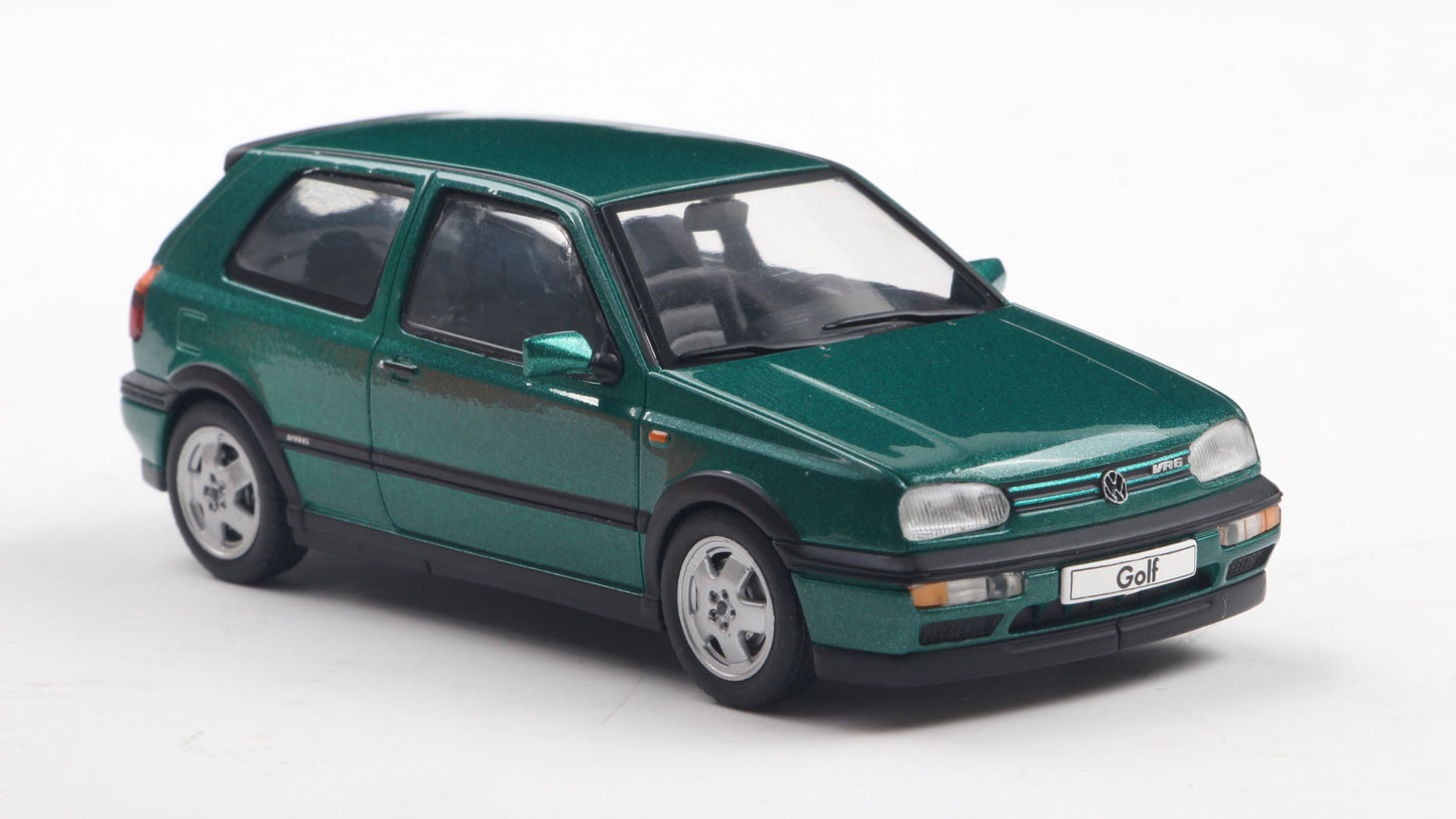 PRECOMMANDE - VOLKSWAGEN GOLF MKIII VR6 DRAGON GREEN PEARL 1994 - Solido - 1/43