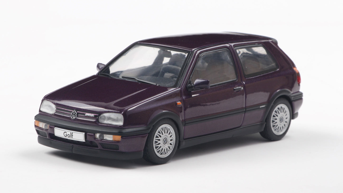 PRECOMMANDE - VOLKSWAGEN GOLF MKIII VR6 DUSTY MAUVE PEARL 1994 - Solido - 1/43