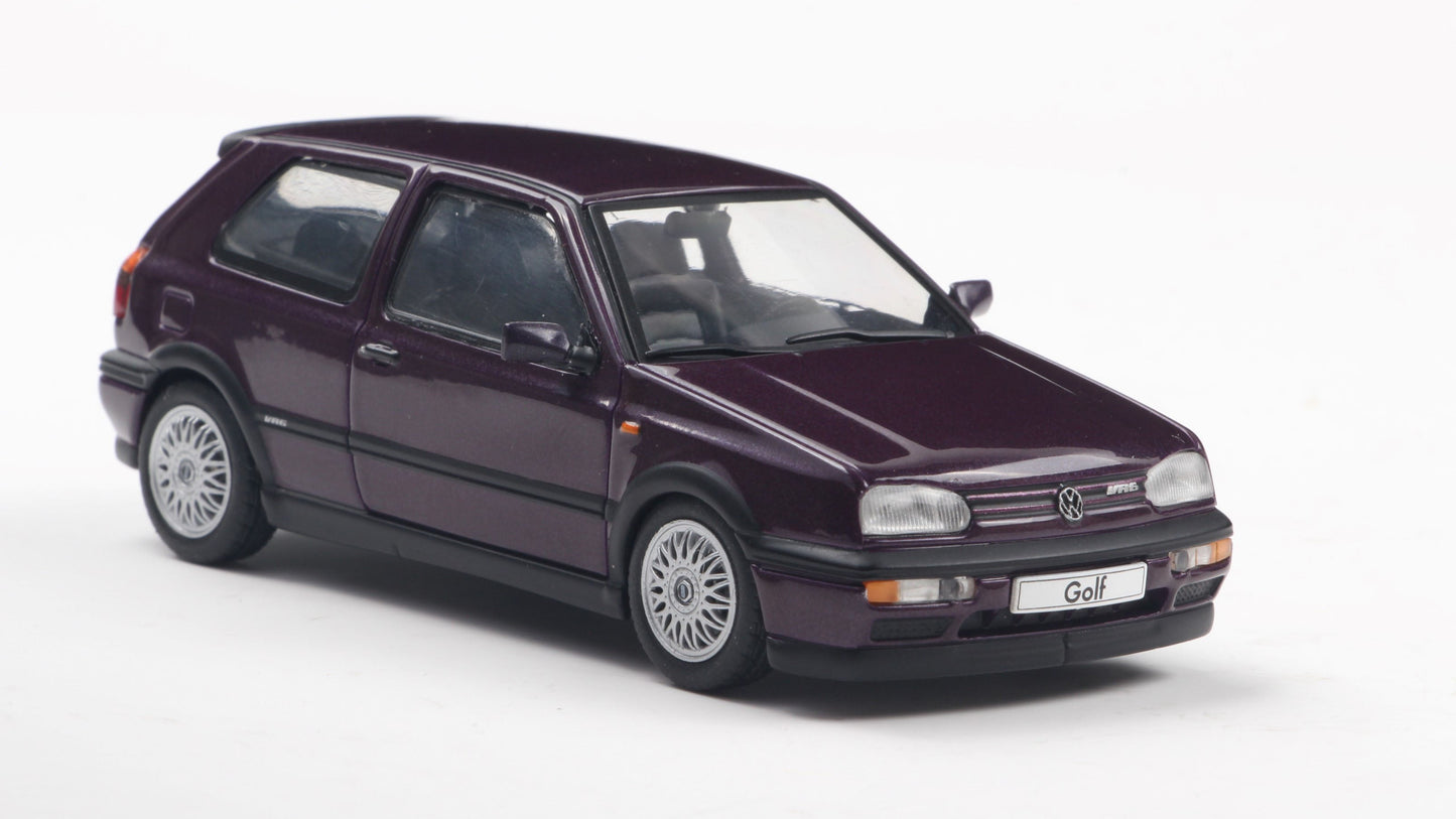 PRECOMMANDE - VOLKSWAGEN GOLF MKIII VR6 DUSTY MAUVE PEARL 1994 - Solido - 1/43
