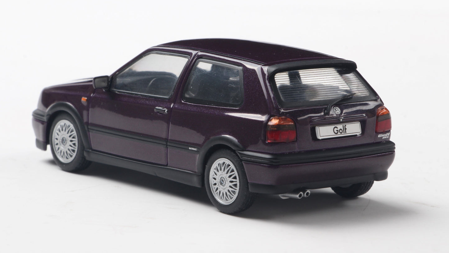 PRECOMMANDE - VOLKSWAGEN GOLF MKIII VR6 DUSTY MAUVE PEARL 1994 - Solido - 1/43