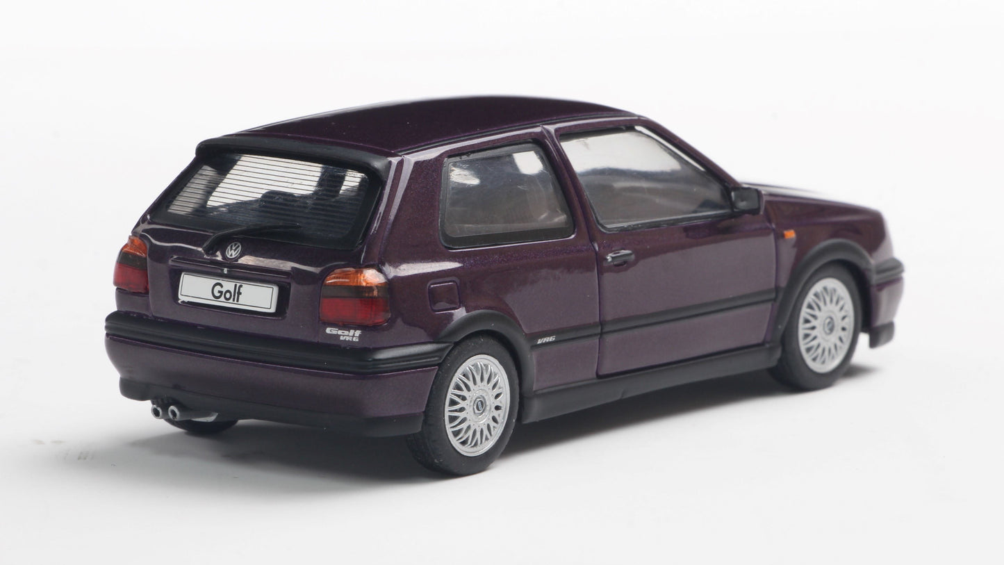 PRECOMMANDE - VOLKSWAGEN GOLF MKIII VR6 DUSTY MAUVE PEARL 1994 - Solido - 1/43