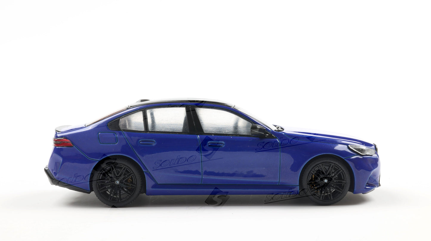 PRECOMMANDE - BMW G90 M5 SEDAN MARINA BAY BLUE 2024 - Solido - 1/43