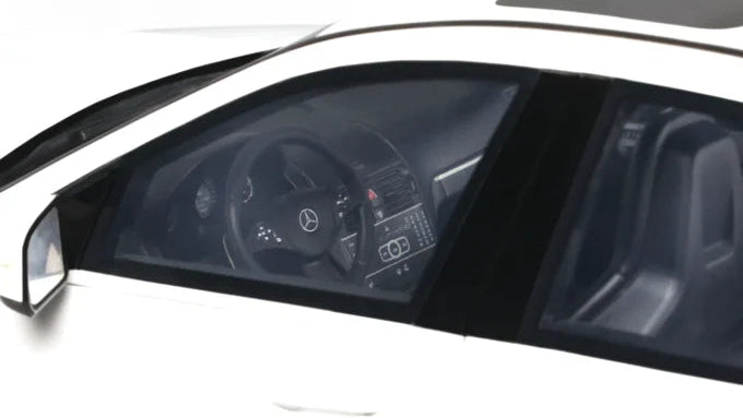 MERCEDES C63 AMG 2007 Blanc - GTSpirit - 1/18