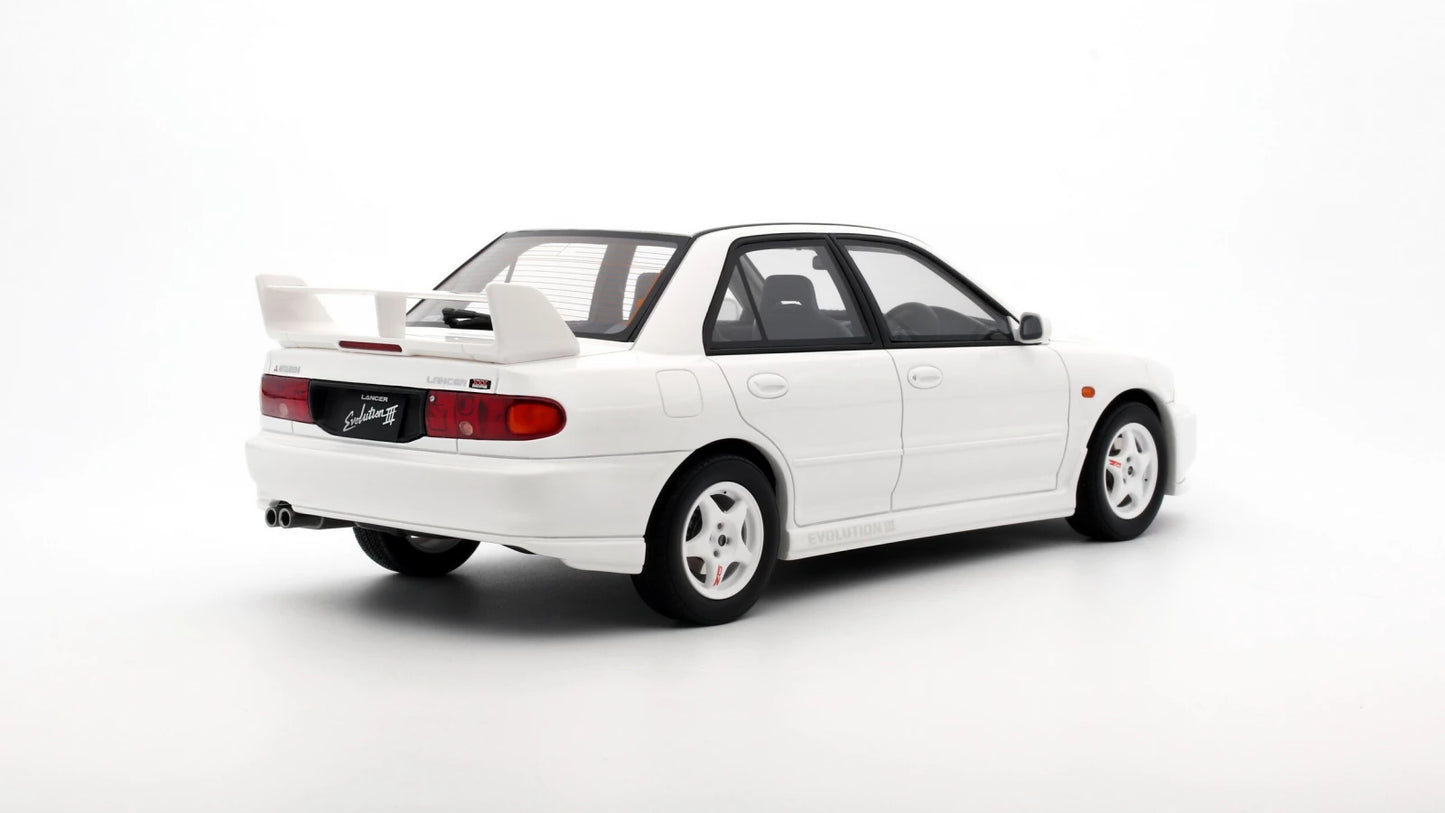 Mitsubishi Lancer Evo III Scotia White W83 1995 - Ottomobile - 1/18