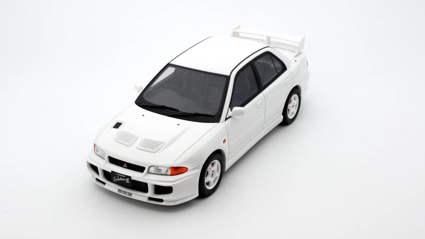 Mitsubishi Lancer Evo III Scotia White W83 1995 - Ottomobile - 1/18