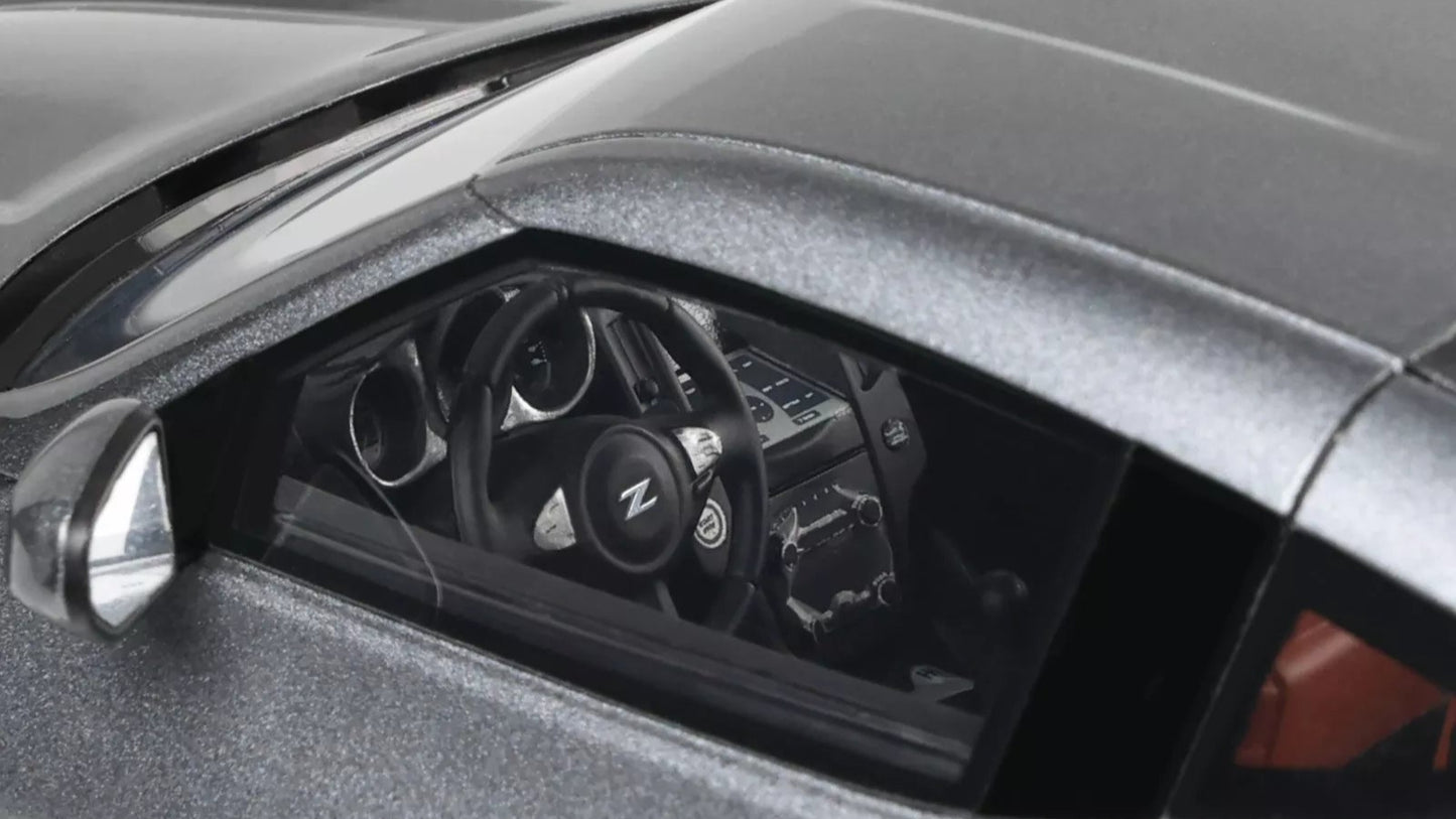 Nissan 370 Z Gun Grey KAD 2009 - Ottomobile - 1/18