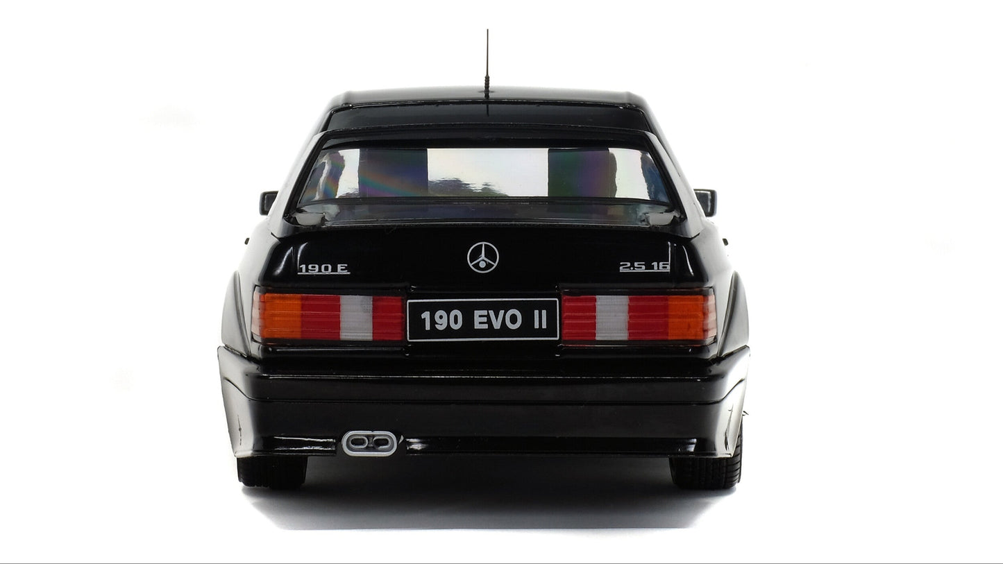 MERCEDES 190 EVO II (W201) BLACK 1990 - Solido - 1/18