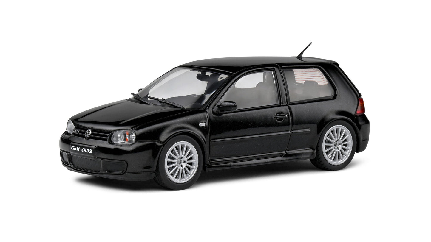 Volkswagen VW Golf IV R32 Noir 2003 - Solido - 1/43