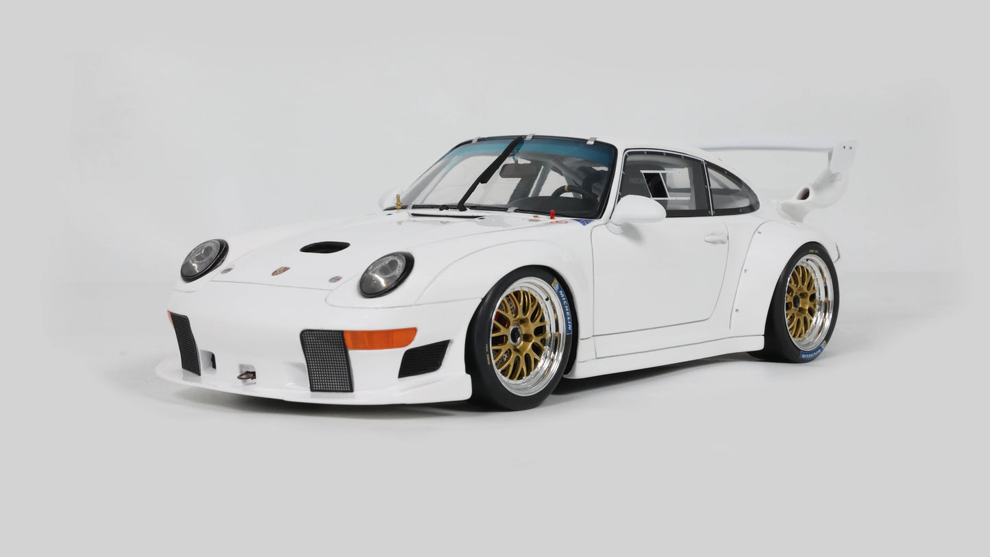 PRECOMMANDE - PORSCHE 911 [993] GT2 EVO WHITE 1995 - GTSpirit - 1/18