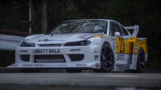 PRECOMMANDE - NISSAN S15 SILVA LB SUPER SILHOUETTE WHITE 2021 - GT Spirit - 1/18