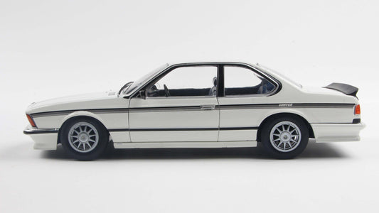 PRECOMMANDE - BMW HARTGE 635 CSI (E24) WHITE 1984 - Solido - 1/18