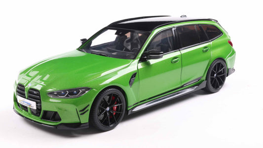 PRECOMMANDE - BMW M3 TOURING WITH PERFORMANCE PARTS GREEN METALLIC 2024 - Solido - 1/18