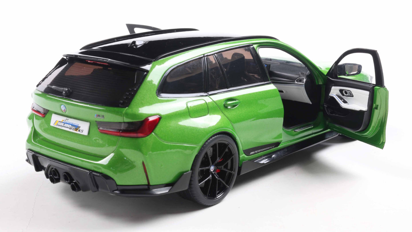 PRECOMMANDE - BMW M3 TOURING WITH PERFORMANCE PARTS GREEN METALLIC 2024 - Solido - 1/18