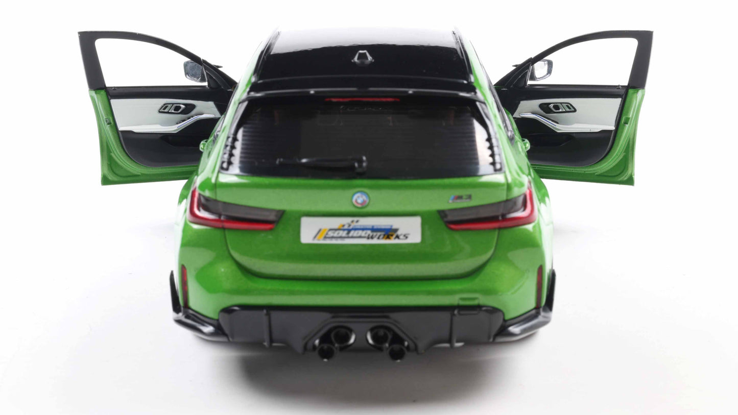 PRECOMMANDE - BMW M3 TOURING WITH PERFORMANCE PARTS GREEN METALLIC 2024 - Solido - 1/18