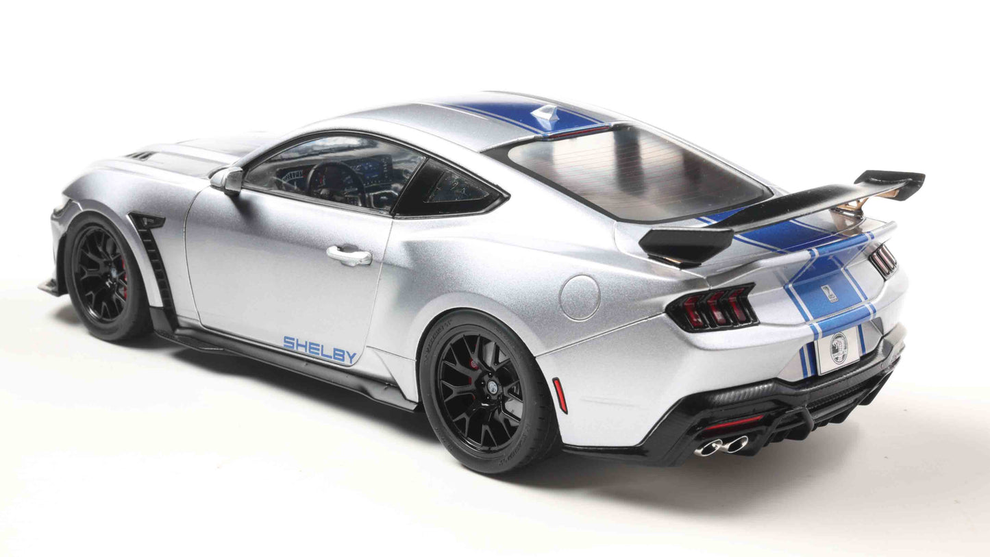 PRECOMMANDE - SHELBY MUSTANG SUPER SNAKE GREY 2025 - Solido - 1/18