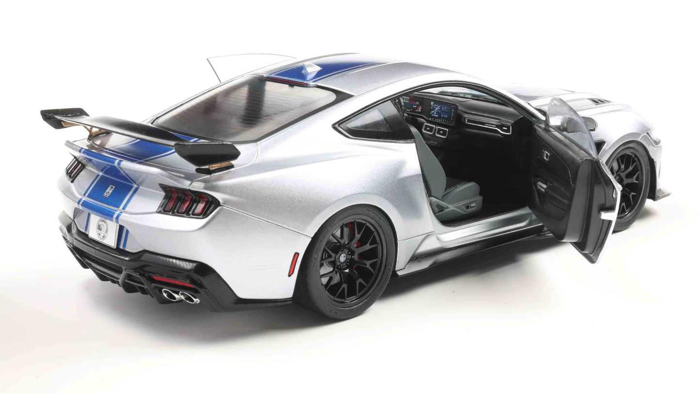 PRECOMMANDE - SHELBY MUSTANG SUPER SNAKE GREY 2025 - Solido - 1/18