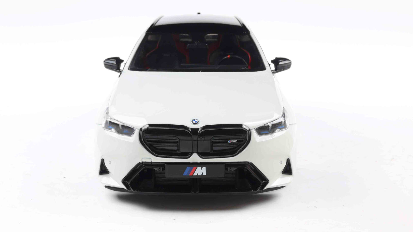 PRECOMMANDE - BMW M5 TOURING ALPINE WHITE 2025 - Solido - 1/18