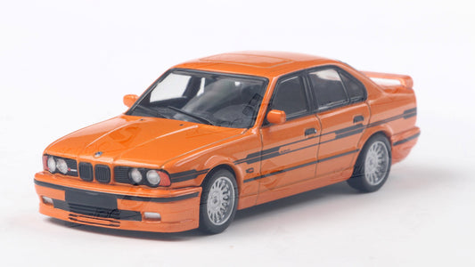 PRECOMMANDE - ALPINA B10 (E34) BITURBO ORANGE 1994 - Solido - 1/43
