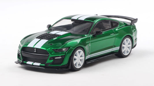 PRECOMMANDE - SHELBY MUSTANG GT500 ERUPTION GREEN METALLIC W/WHITE STRIPES 2020 - Solido - 1/43