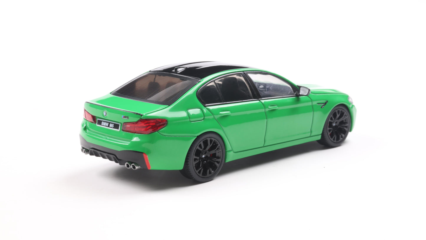 PRECOMMANDE - BMW M5 COMPETITION SIGNAL GREEN 2022 - Solido - 1/43