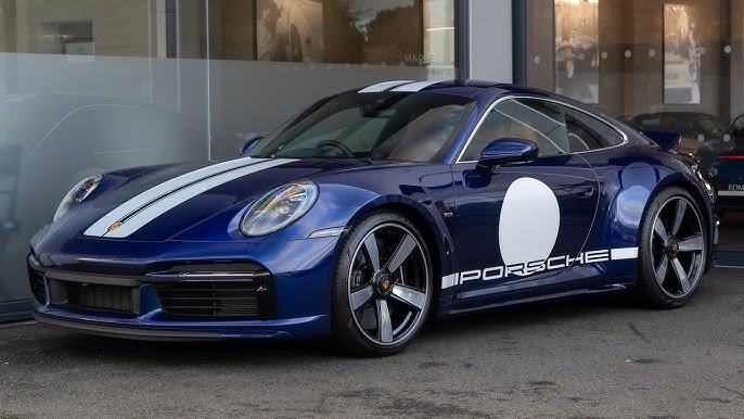PORSCHE 911 (992) SPORT CLASSIC ENZIAN BLUE 2023 - Solido - 1/43