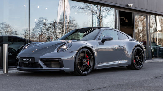 PRECOMMANDE - PORSCHE 911 (992) CARRERA 4 GTS ARTIC GREY 2023 - Solido - 1/43