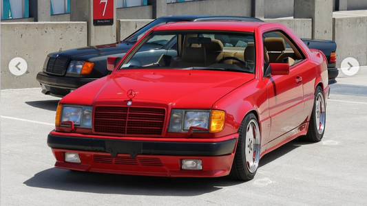 PRECOMMANDE - MERCEDES-BENZ 300CE 6.0 AMG "THE HAMMER" WIDEBODY SIGNAL RED 1988 - Solido - 1/43