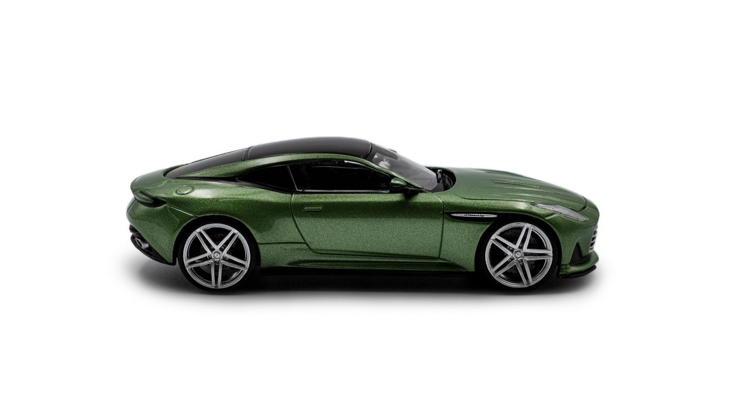 Aston Martin DB12 Iridescent Emerald 2023 - Solido - 1/43