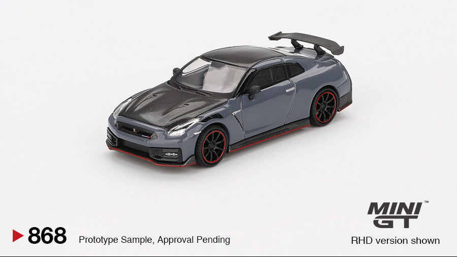 Nissan GT-R Nismo 2024 NISMO Gris Furtif - MiniGT - 1/64