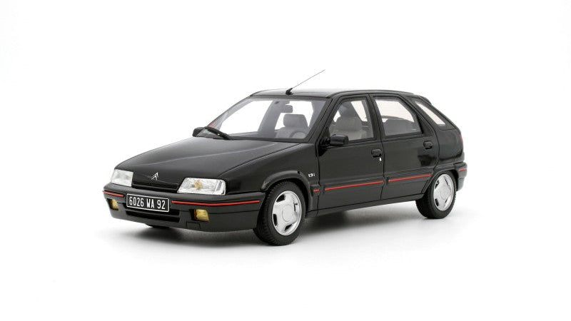 Citroën ZX Volcane 1.9i Noir Onyx 1991 - Ottomobile - 1/18