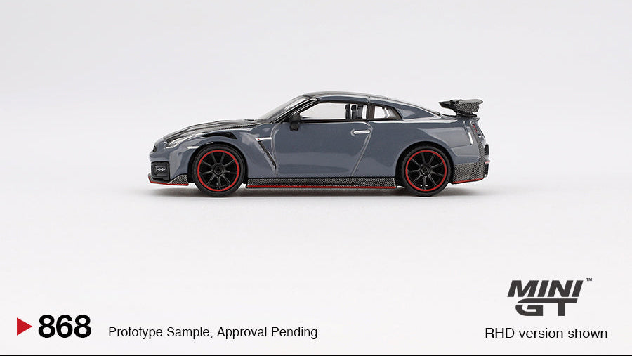 Nissan GT-R Nismo 2024 NISMO Gris Furtif - MiniGT - 1/64